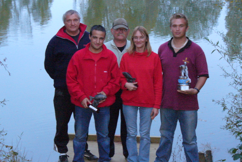 Podium du championnat 4&egrave;me division de la Loire p&ecirc;che mixte